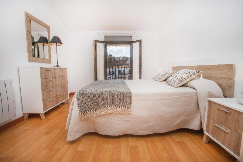 Apartamentos Soho Boutique Plaza Mayor Caces Camera foto