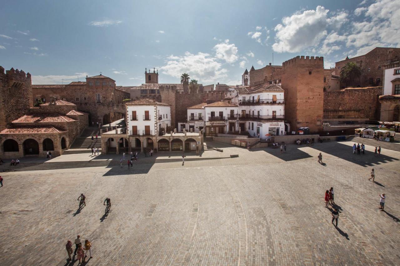 Apartamentos Soho Boutique Plaza Mayor Caces Esterno foto